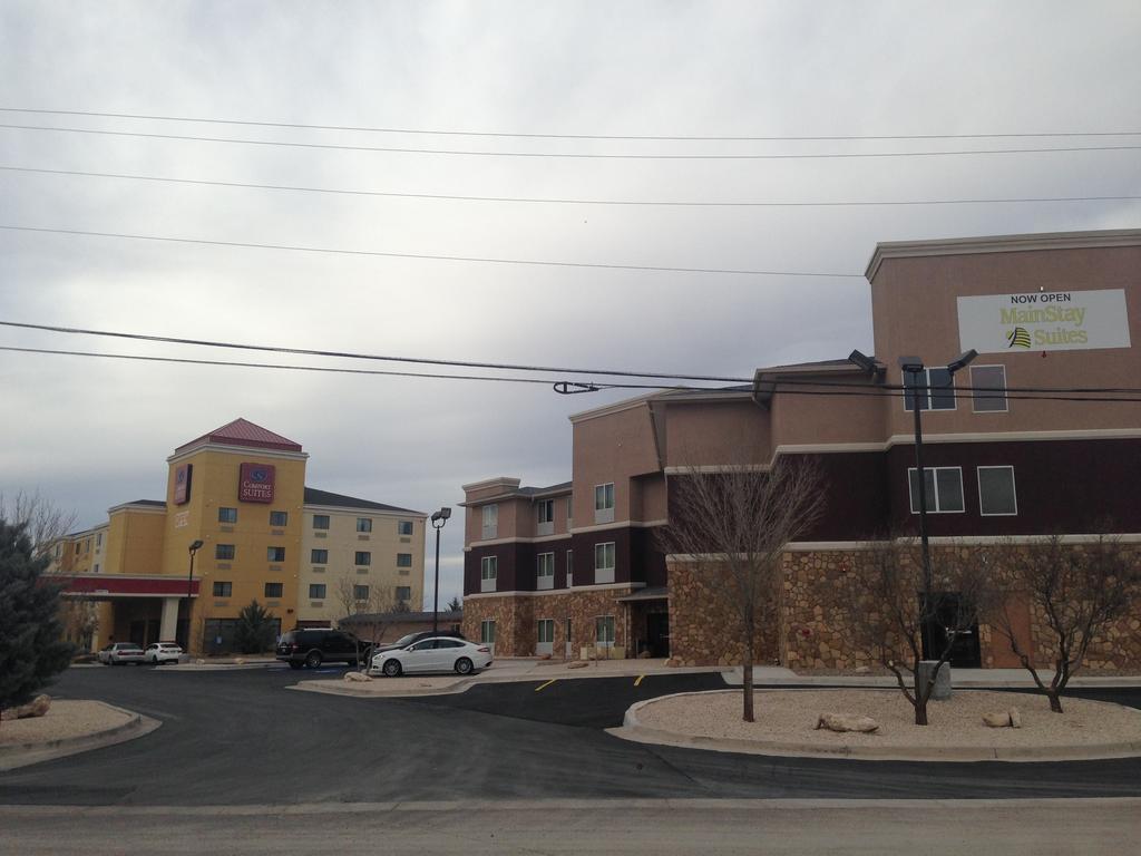 Mainstay Suites Хоббс Экстерьер фото